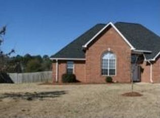 307 Tucker Pl, Warner Robins, GA 31088