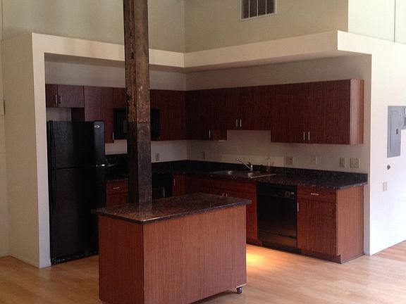 3rd image of 6200 2nd Ave APT 102