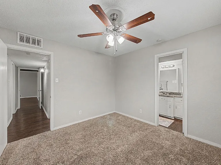 5019 Blanchard Dr — Photo 15