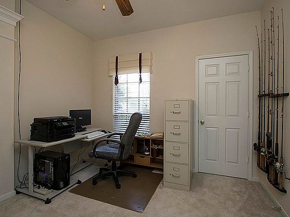 5th image of 19203 Windsor Pointe Ct