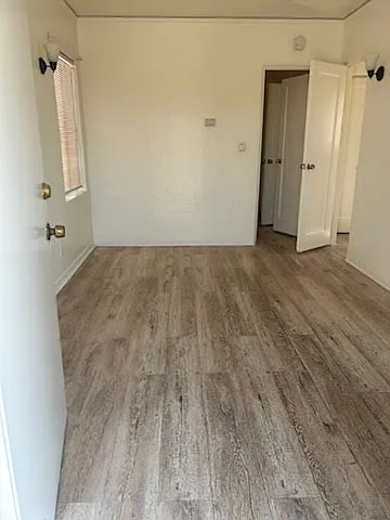 342 W 52nd Pl — Photo 18