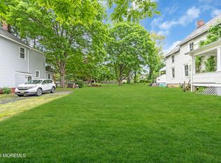 27 Union Ave, Freehold, NJ 07728