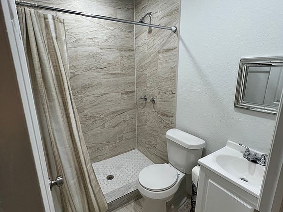 Impeccable bathroom.