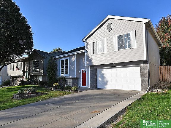 3rd image of 5408 S 190th Ter