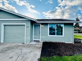1939 Westown Dr, Stayton, OR