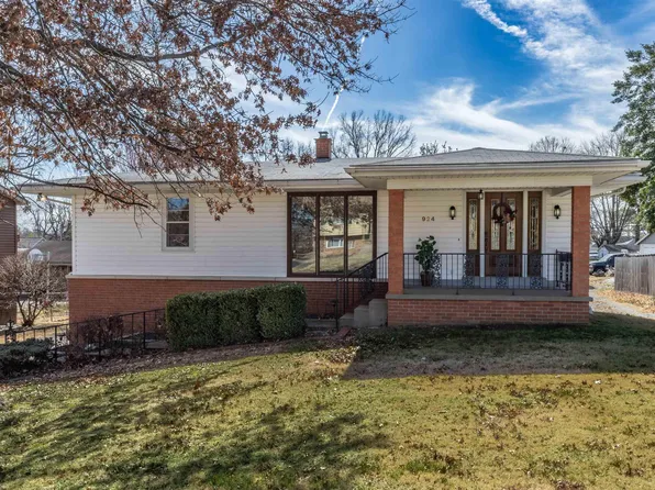 924 Sheffield Dr, Evansville, IN 47710