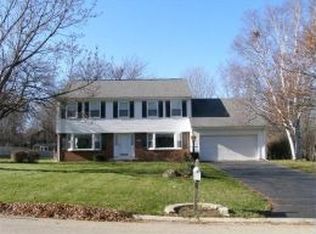 733 Mandrake Dr, Batavia, IL