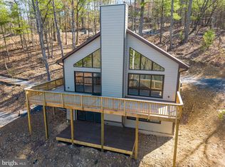 217 Knight Dr, Basye, VA 22810
