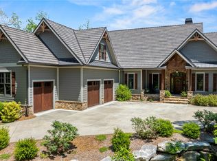 707 Keowee Ave, Sunset, SC 29685