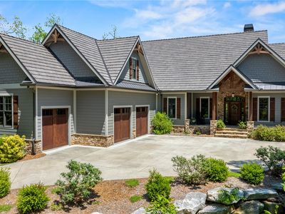707 Keowee Ave, Sunset, SC, 29685