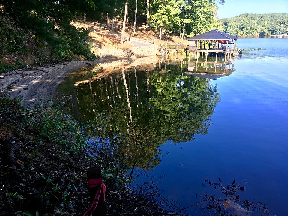 1st image of 5714 Lake Point Dr #28