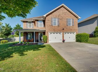 212 Pembrooke Cir, Jonesborough, TN 37659