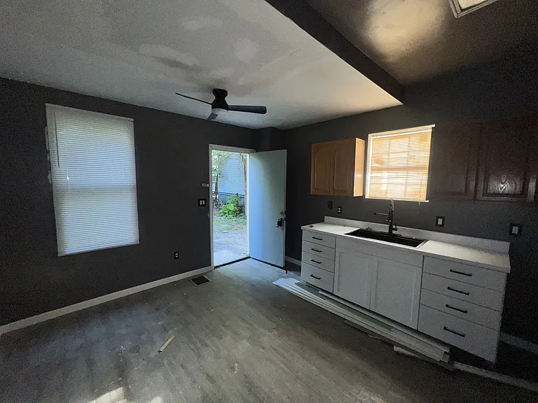 305 S Maffit St — Photo 10