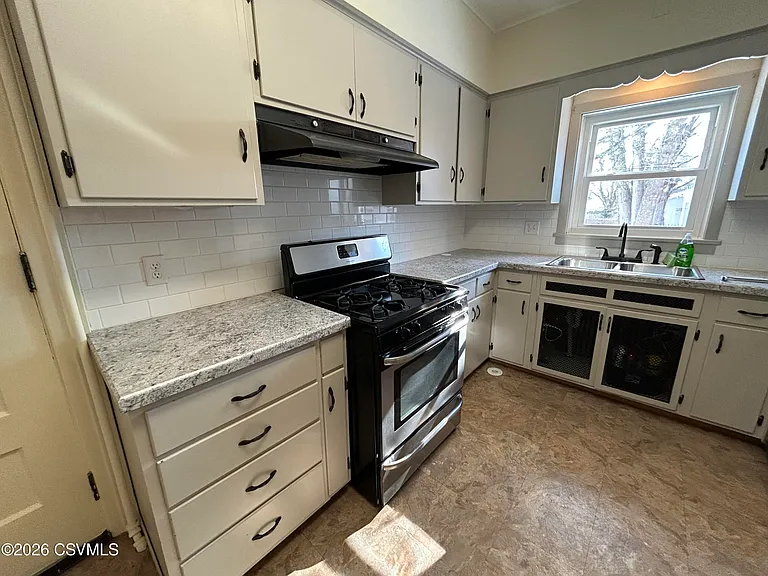 44 S 4th St — Photo 18