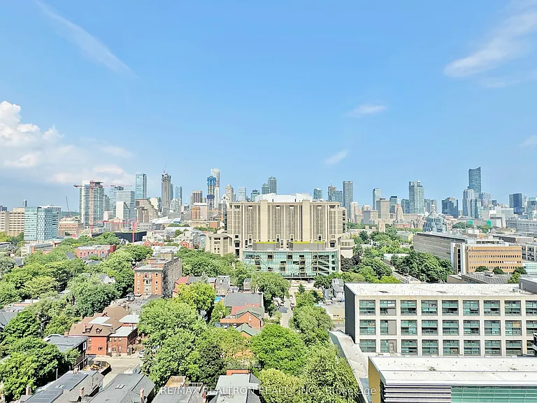 666 Spadina Ave #1810 — Photo 12