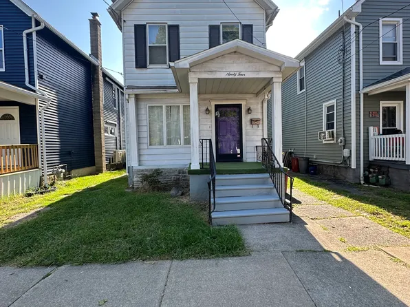 94 W Walnut St, Kingston, PA 18704