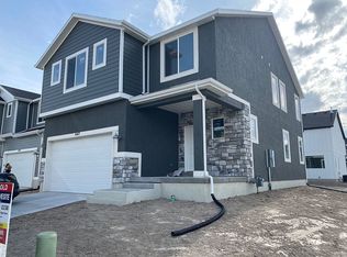 647 N Sugar Beet Dr, Lehi, UT 84043