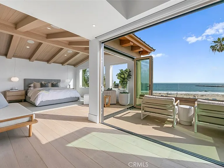 3130 Breakers Dr — Photo 32