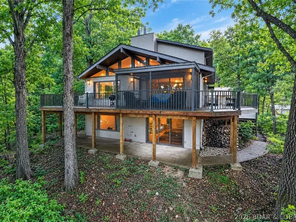 1054 Linn Creek Rd, Lake Ozark, MO 65049