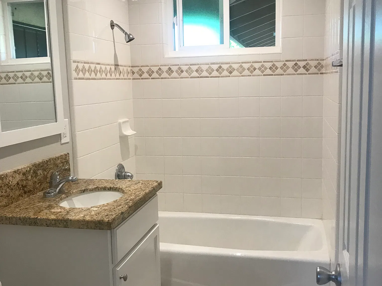 1 bed, 600 sqft, $1,950 — Photo 3