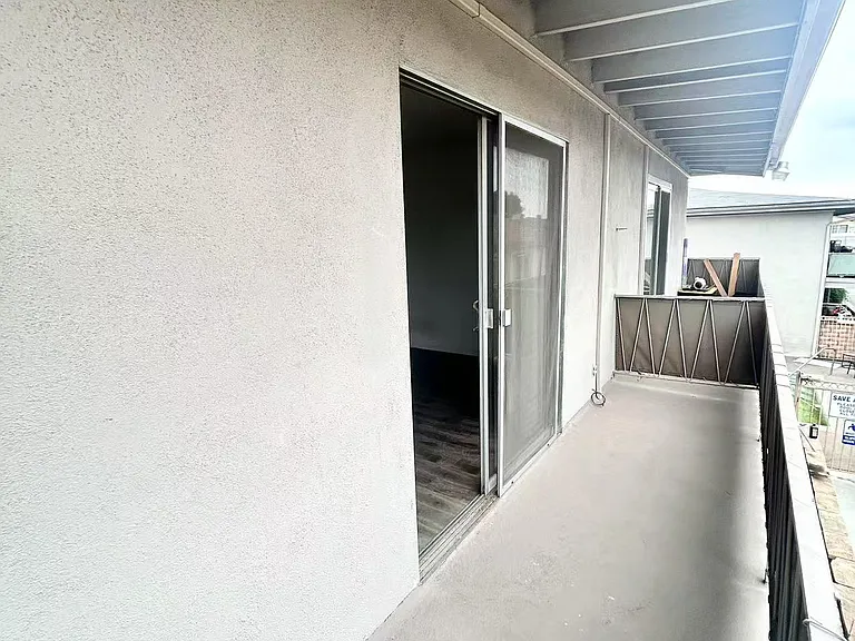 922 W Duarte Rd #11 — Photo 14