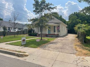 610 S Elm St, Weatherford, TX 76086