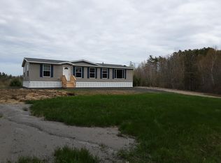 17 Atkins Rd, Jefferson, ME 04348