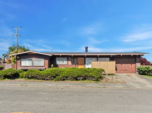 2542 Alder Ln, McKinleyville, CA 95519