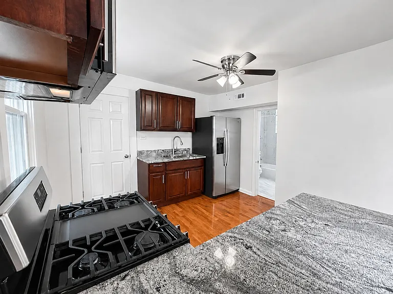 1830 N Mozart St #2 — Photo 2
