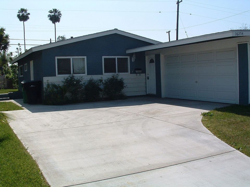 1st image of 16254 Wedgeworth Dr