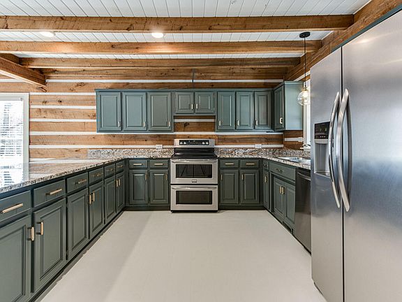 2nd image of 60 Wildwood Cir
