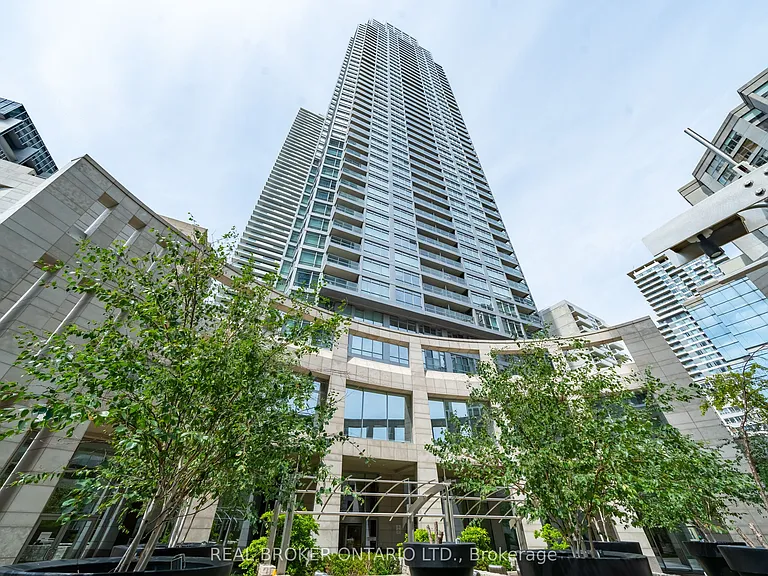 2191 Yonge St #4403 — Photo 1