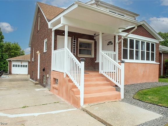 3rd image of 2919 Jean St