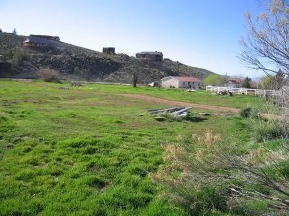 424 S Silver Valley Rd, Leeds, UT 84746