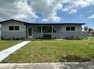 1251 N Park Rd, Hollywood, FL 33021