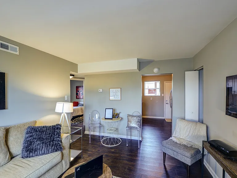 1837 Grayland Ave #B — Photo 12