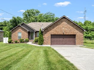 300 Shelby Cir, Shelbyville, TN 37160