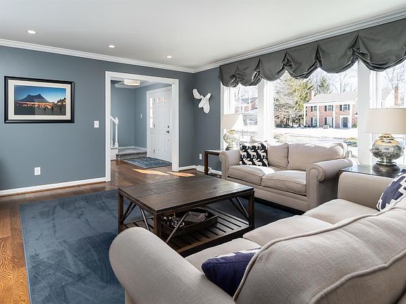 5th image of 7614 Trailwind Dr