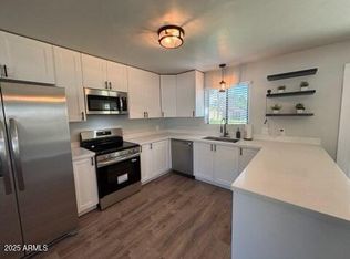 335 S Harris Dr, Mesa, AZ 85204