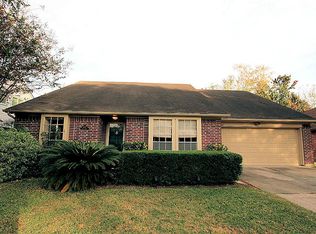 4607 Nations Dr, Pasadena, TX 77505