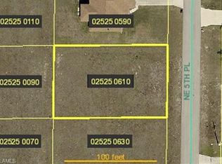 2100 NE 5th Pl, Cape Coral, FL 33909