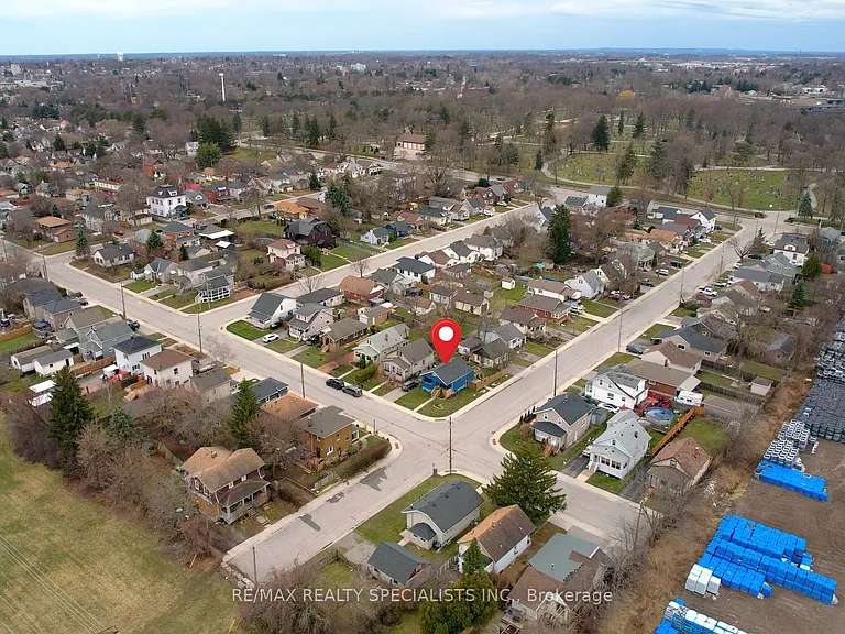4397 Homewood Ave — Photo 39
