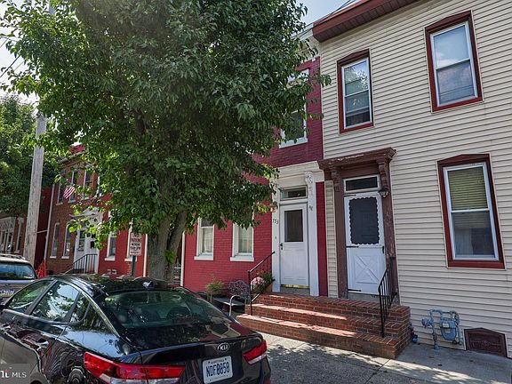 3rd image of 753 Locust St