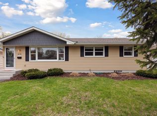 410 Monroe Ave S, Hopkins, MN 55343