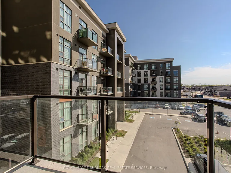 470 Dundas St E #317 — Photo 19
