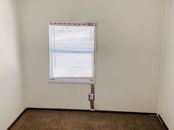 Office/ Bedroom 1