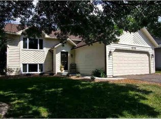13719 Glenhurst Ave, Savage, MN 55378