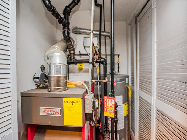 1260 Adee Avenue image 15 of 21