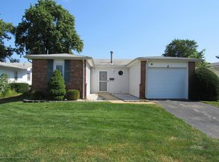 35 Rossetti Ct, Brick, NJ 08724