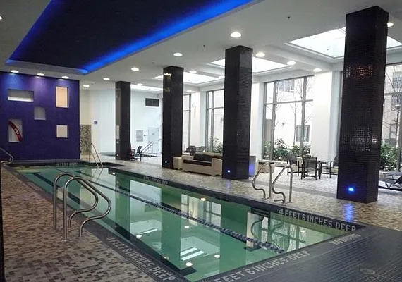 Sold by R New York | media 10